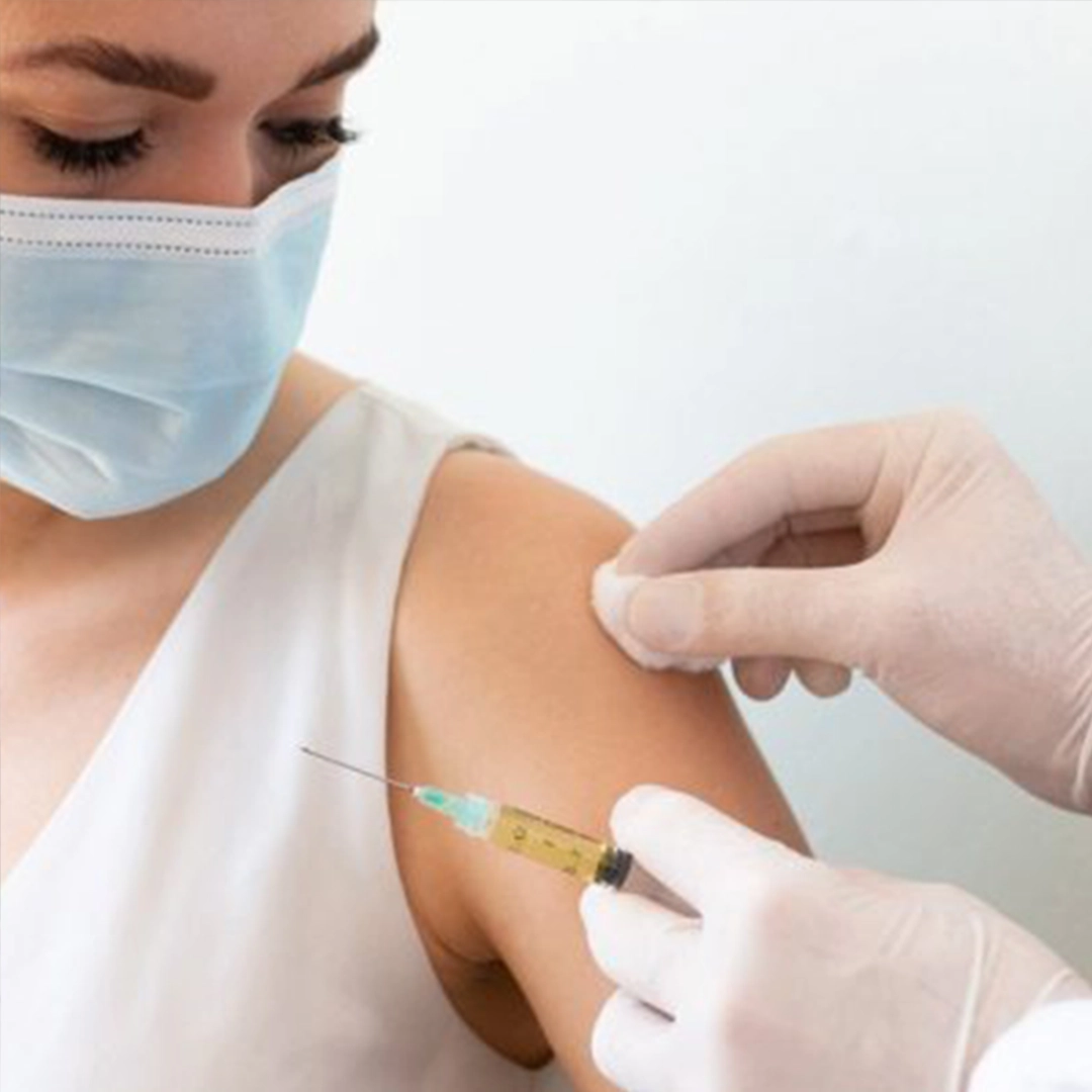 Εμβόλιο Covid-19: Επηρεάζει την περίοδο της γυναίκας;